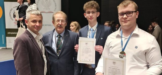 Laureaci Olimpiady „Losy żołnierza i dzieje oręża polskiego”